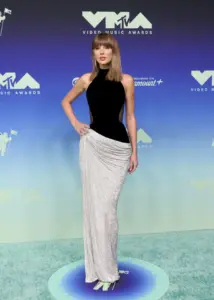 Taylor Swift Premieres Cinematic ‘Patient Zero’ Video at VMAs, Accepting Inaugural Artist-Director Honor and Video of the Year